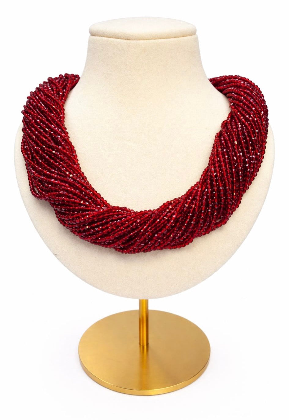 ISANA RED NECKLACE