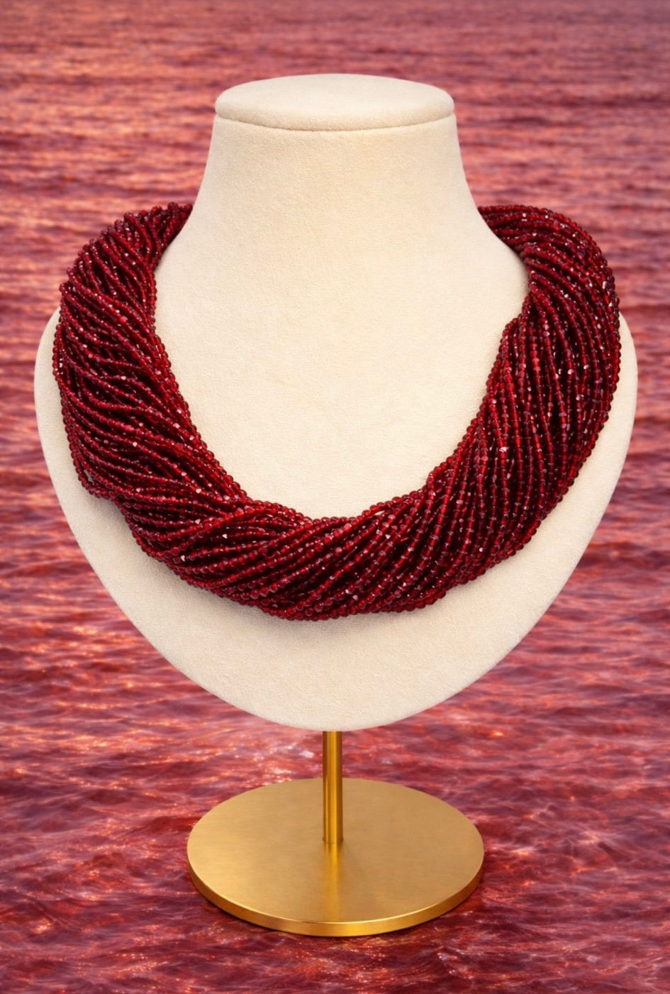 ISANA RED NECKLACE