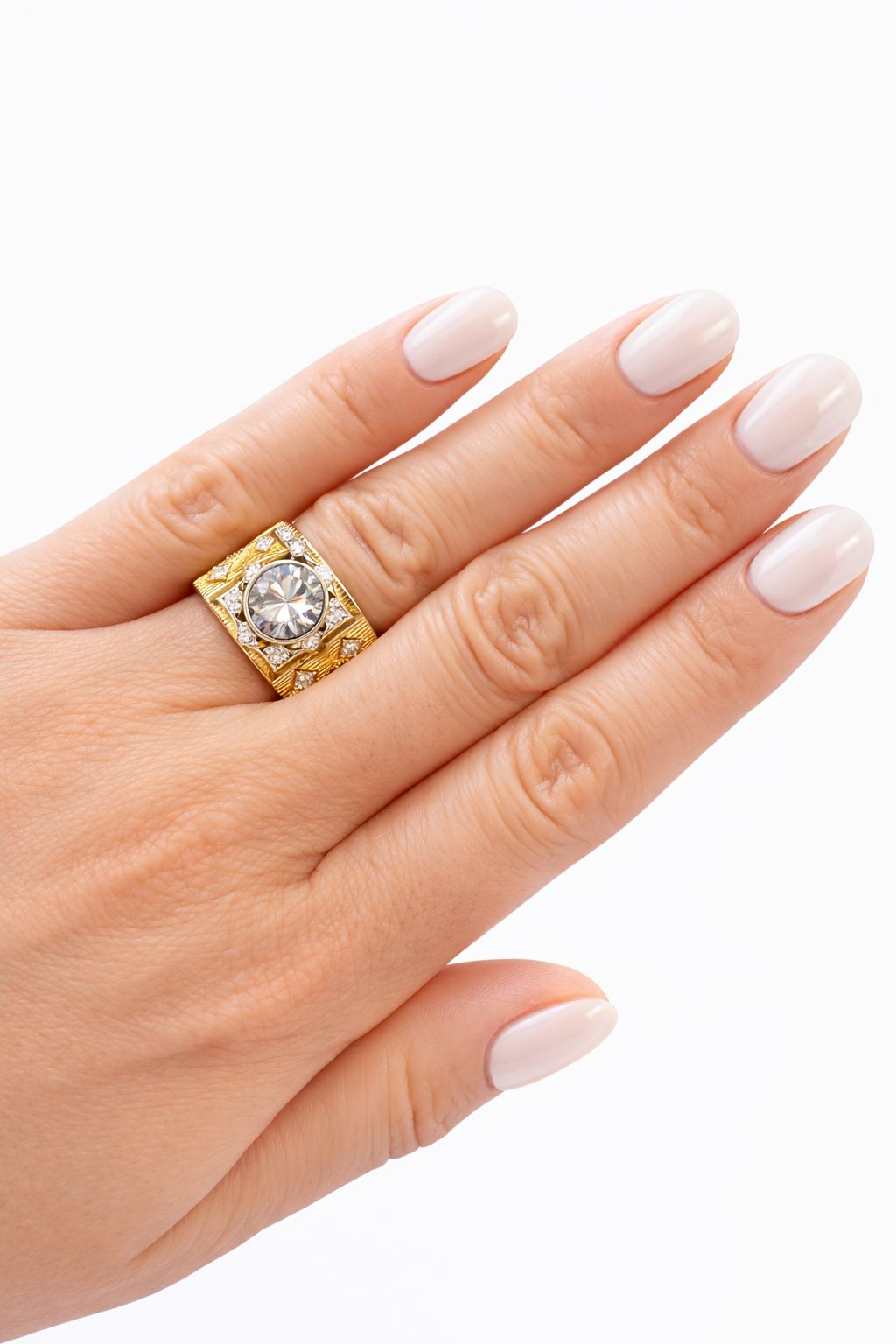 ROMA RING
