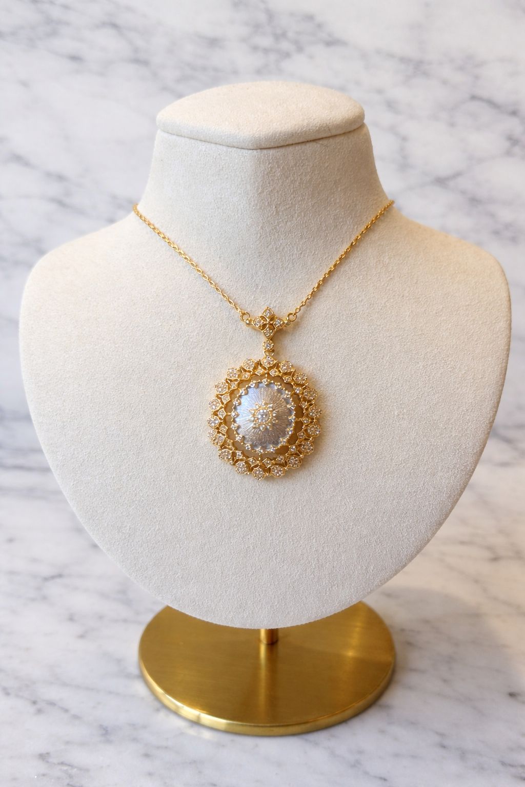 MILANO PENDANT NECKLACE